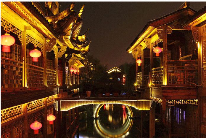 38.jpg 特色小鎮亮化設計靠什么致勝?